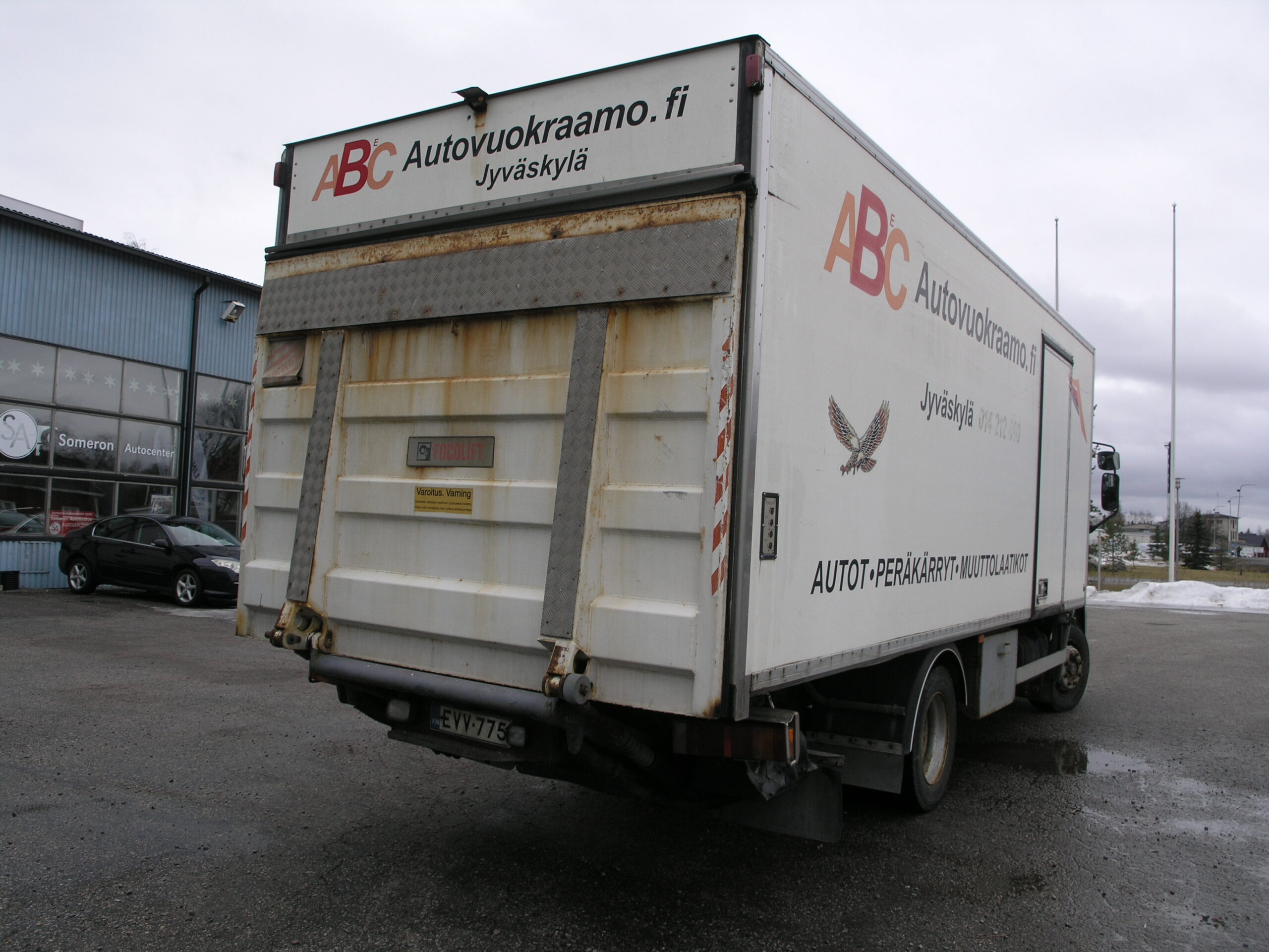 OLYMPUS DIGITAL CAMERA