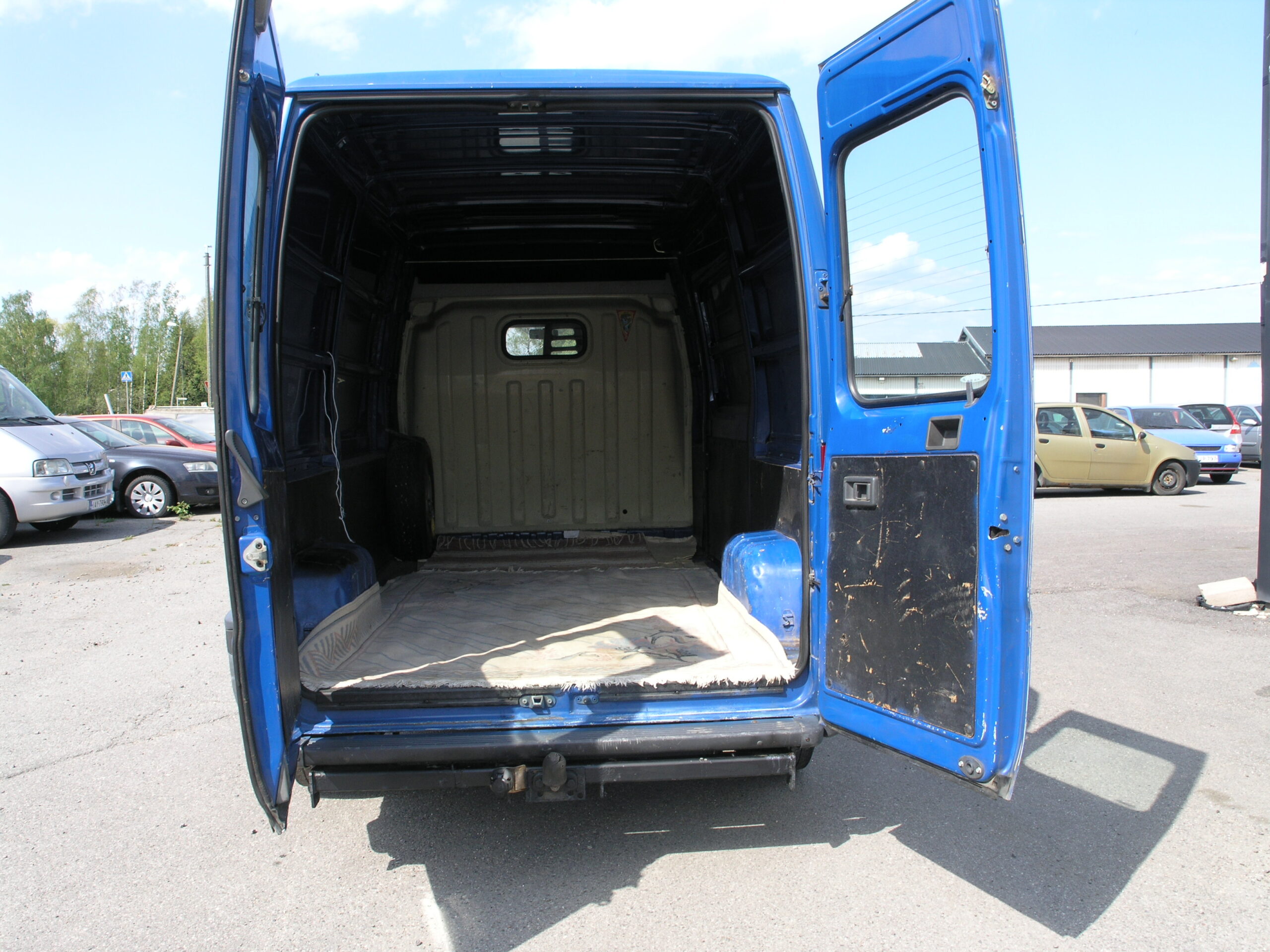 OLYMPUS DIGITAL CAMERA