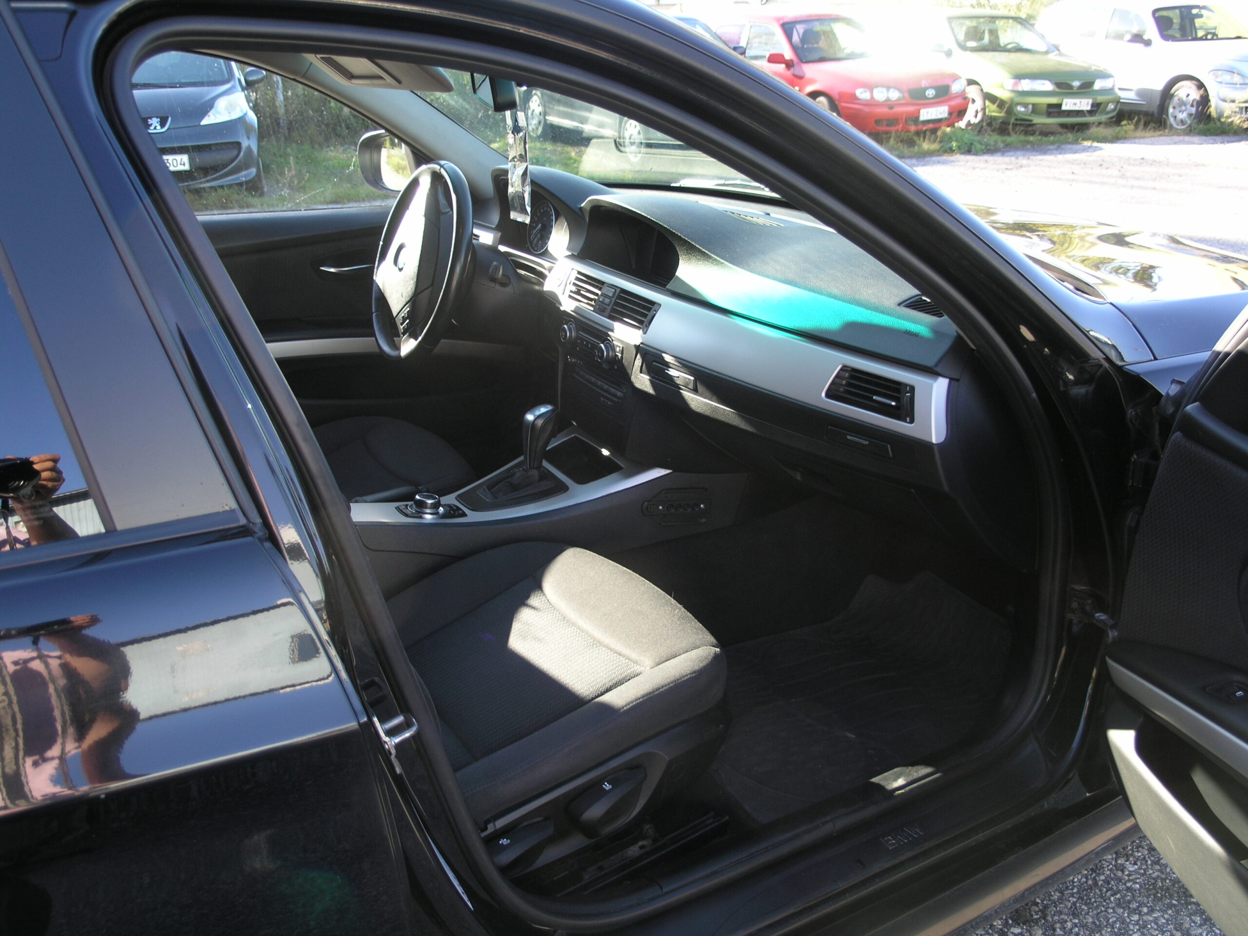 OLYMPUS DIGITAL CAMERA